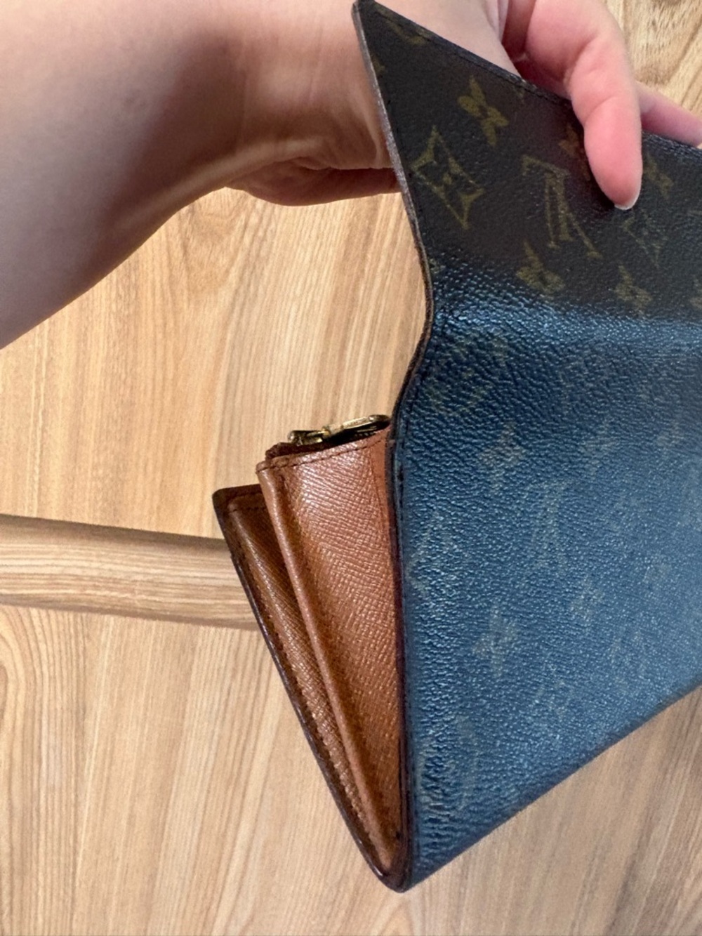 Auth Louis Vuitton Monogram Sarah wallet - Picture 11 of 14